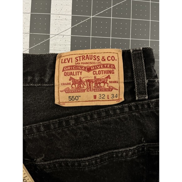 Levi's 550 Relaxed Fit Jeans Mens 32x34 Black 100% Cotton Band Biker - Picture 1 of 10